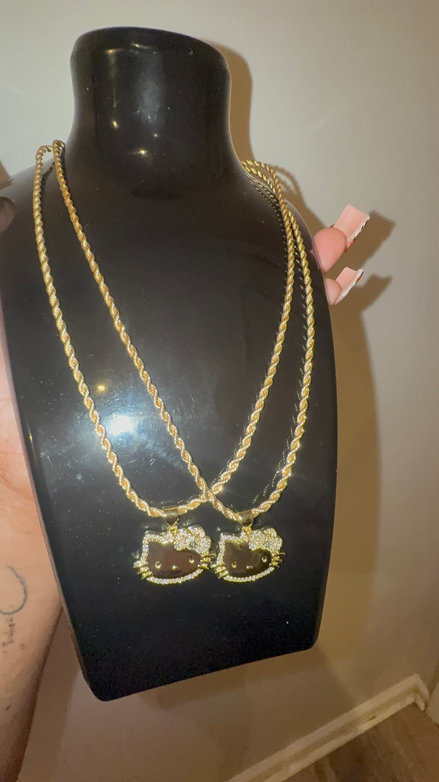 HK Bow Necklace