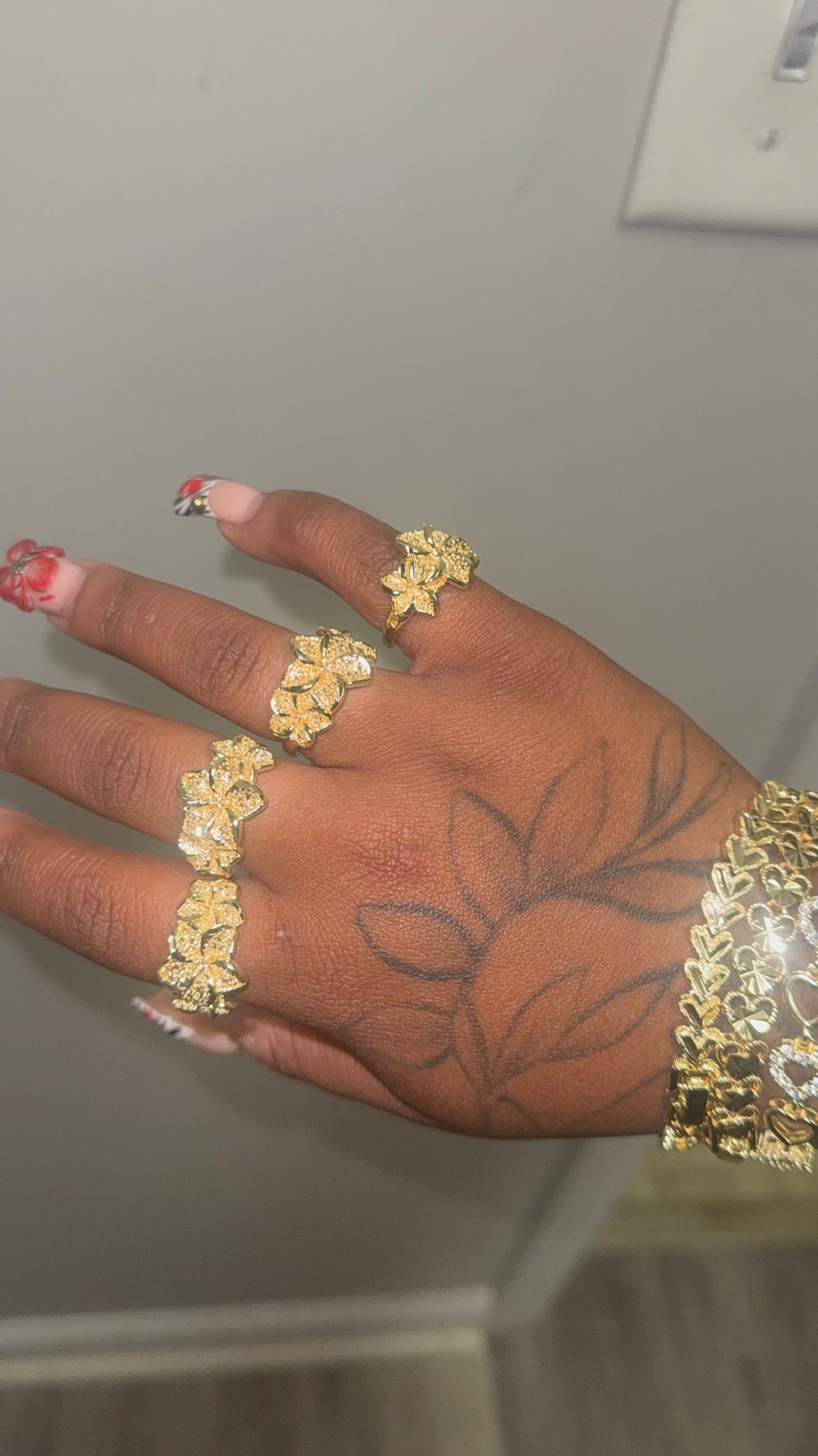 Flower ring