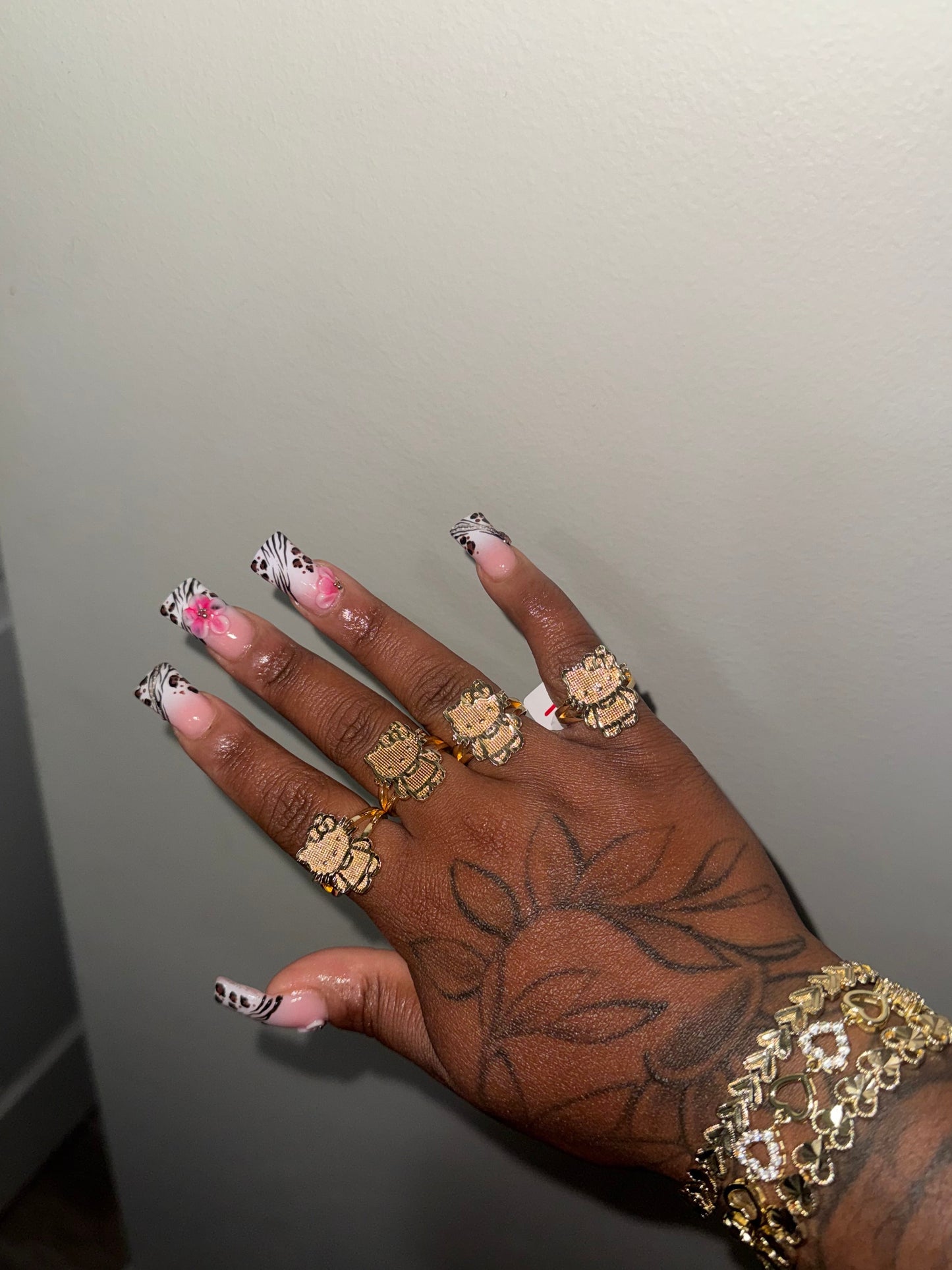 HK body Ring